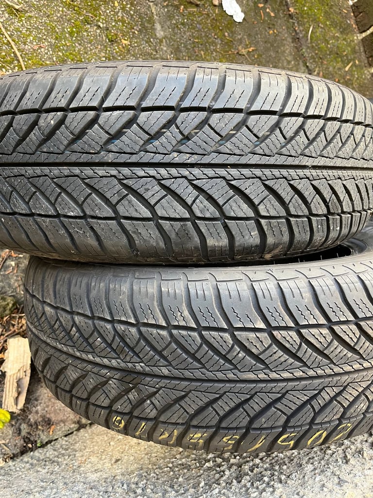 4 Good Year Car Winter Tyres 205/65/R16