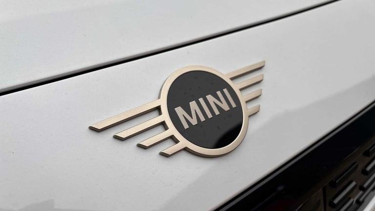 2024 MINI Countryman 150kW E Classic 66kWh 5dr Auto Hatchback Electric Automatic