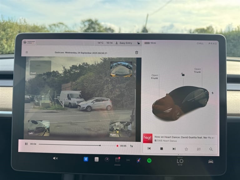 2022 Tesla Model 3 RWD 4dr Auto Saloon ELECTRIC Automatic