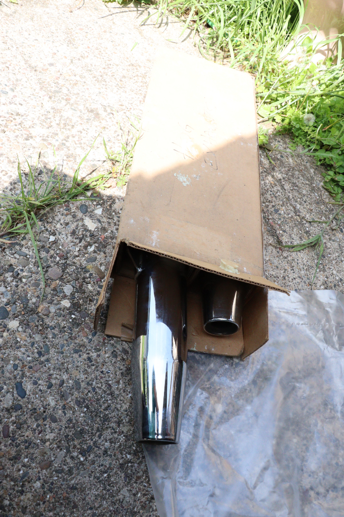Harley Davidson XL 1200 Chrome Exhausts 2003 models