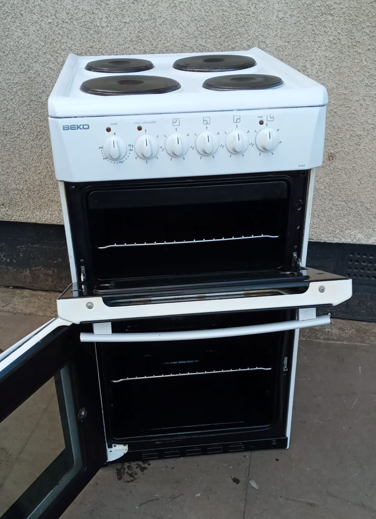 ELECTRIC COOKER: BEKO, 50CM WIDE * delivery available *