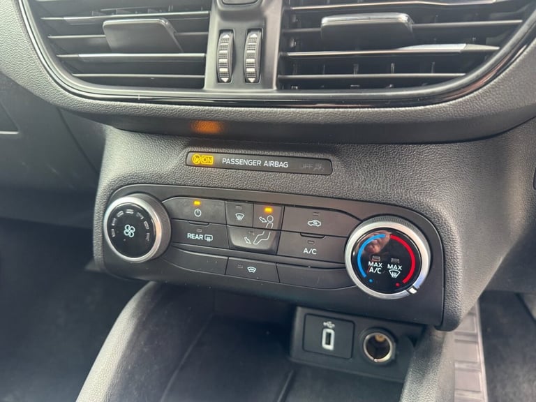 2019 Ford Focus 1.0T EcoBoost ST-Line Hatchback 5dr Petrol Manual Euro 6 (s/s) (125 ps) Hatchback...