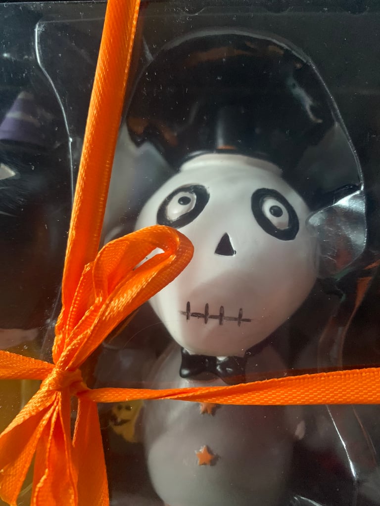 Vintage style Halloween ornaments new in box 