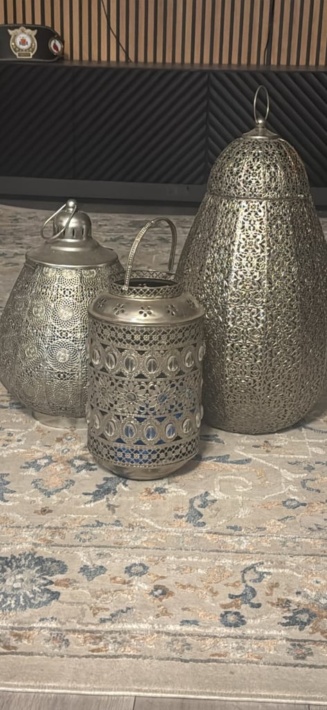 image for Large lanterns 