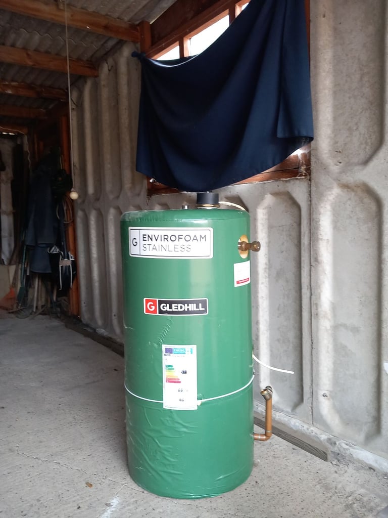 Gledhill EnviroFoam stainless steel vented cylinder