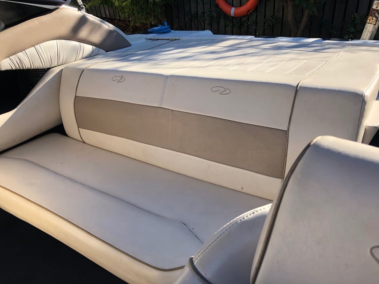 Regal 1950 LSC cuddy sportsboat speedboat 