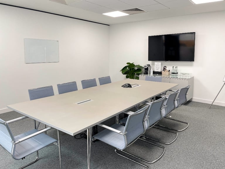 Marlow - SL7 1EY, Furnished private office space for 2 desk at Spaces Globe Park