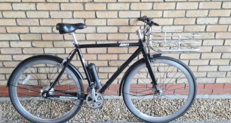 ANALOG MOTION AM1 ELECTRIC BIKE IN EXCELLENT CONDITION