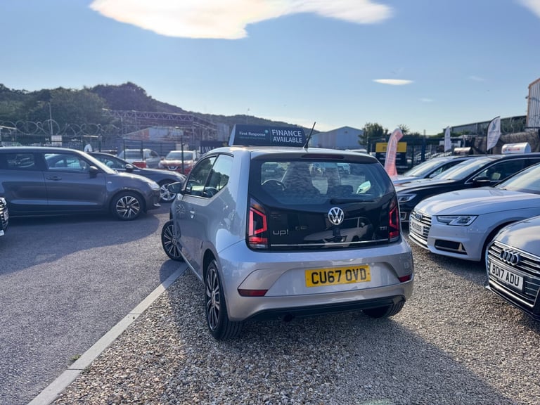 2017 Volkswagen up! 1.0 90PS High Up 3dr HATCHBACK Petrol Manual