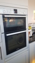 Bosh white double oven . 60cm Electric Tall housing Eye level Multifunction Double Oven
