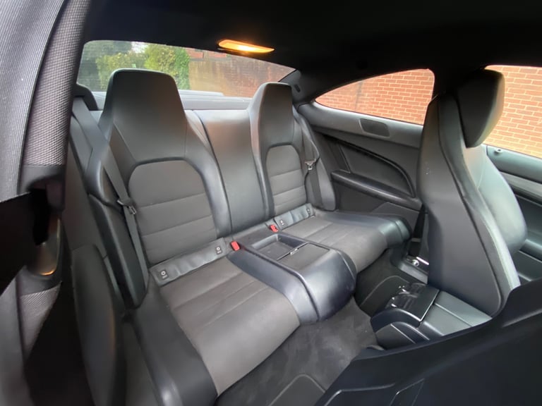 Mercedes Benz c200 AMG 