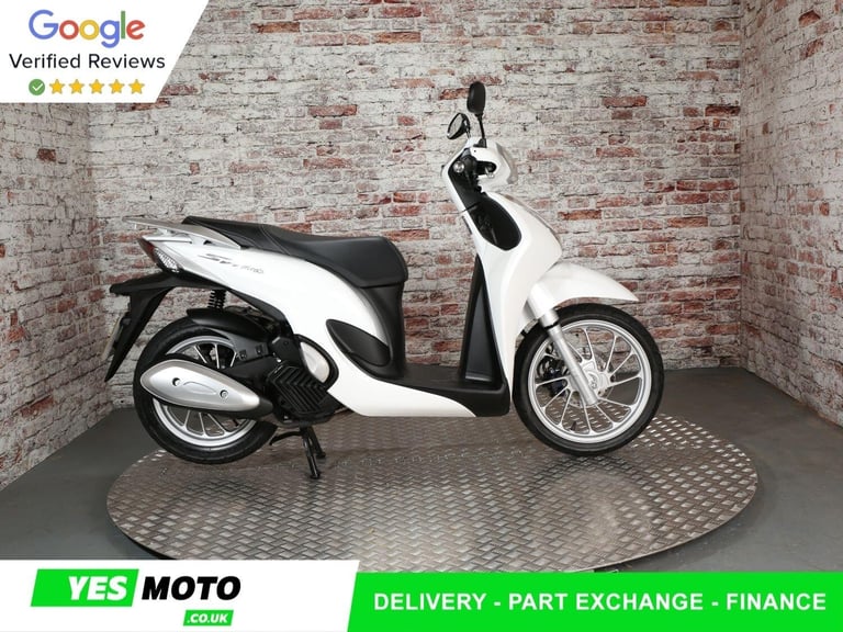HONDA SH MODE 125 - 2023 Petrol Automatic in White