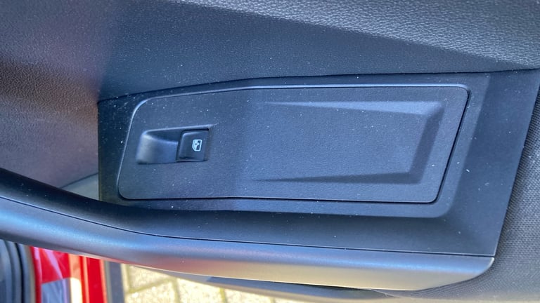 2022 Volkswagen T-Roc 1.5 TSI Life 5dr Petrol Hatchback Hatchback Petrol Manual