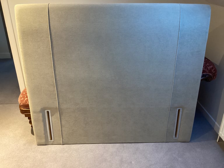 Floor standing headboard