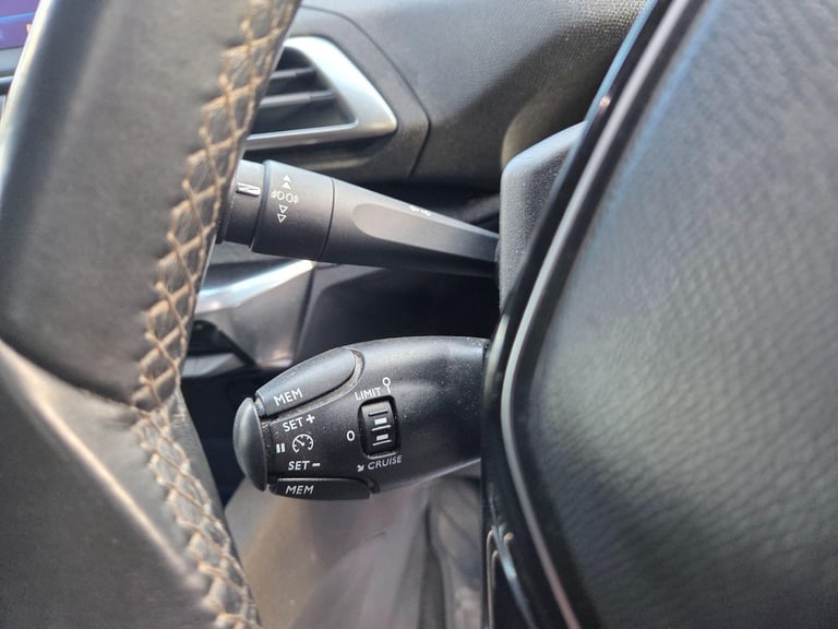 2019 Peugeot 3008 1.2 PureTech Allure Euro 6 (s/s) 5dr Petrol