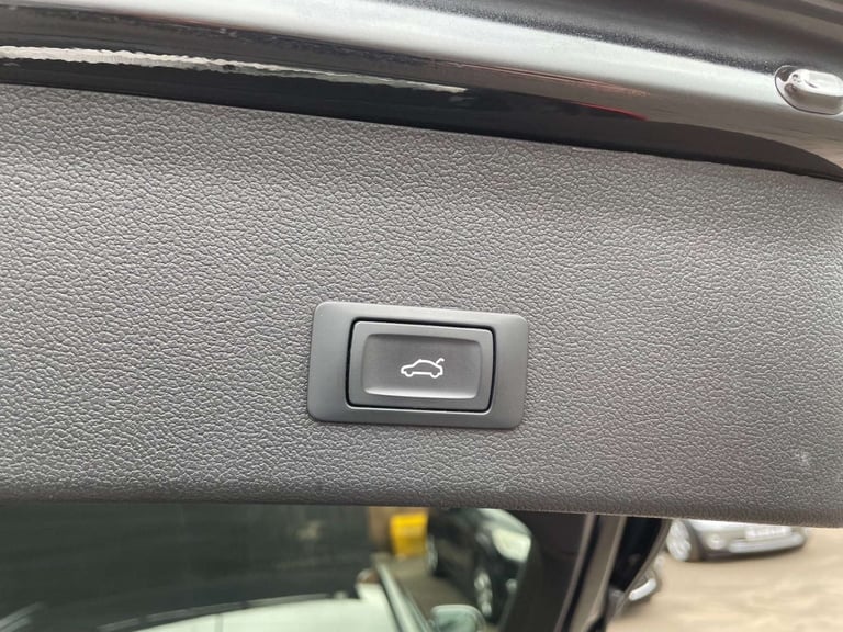 2014 Audi A4 4.2 RS 4 FSI Quattro Auto 4WD 5dr Estate Petrol Automatic