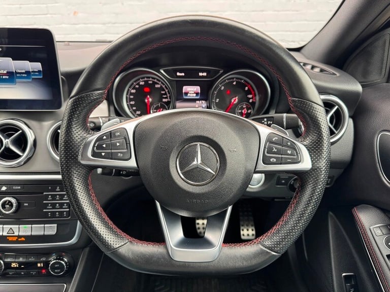 Mercedes GLA Class GLA 220 D 4MATIC AMG LINE