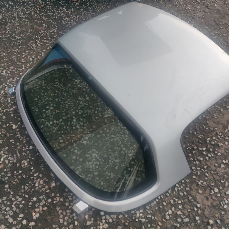Silver Mazda MX5 hardtop