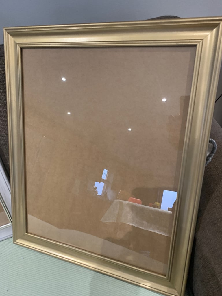 image for Pair picture frames 