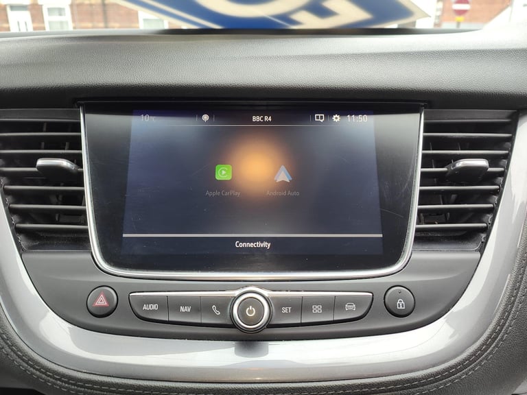 2018 Vauxhall Grandland X 1.2 Turbo Sport Nav Euro 6 (s/s) 5dr HATCHBACK Petrol Manual