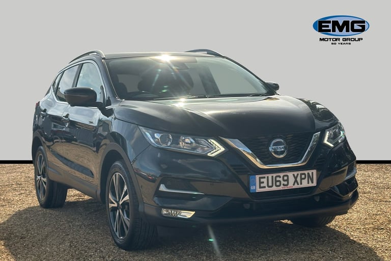 image for  Nissan Qashqai 1.3 Dig T N Connecta Suv 5dr Petrol Manual Euro 6 s/s 140 Ps