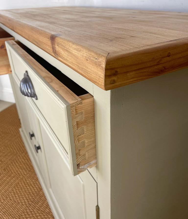 Large 4ft Extra thick chunky solid pine sideboard chest of drawers cupboard pewter pulls