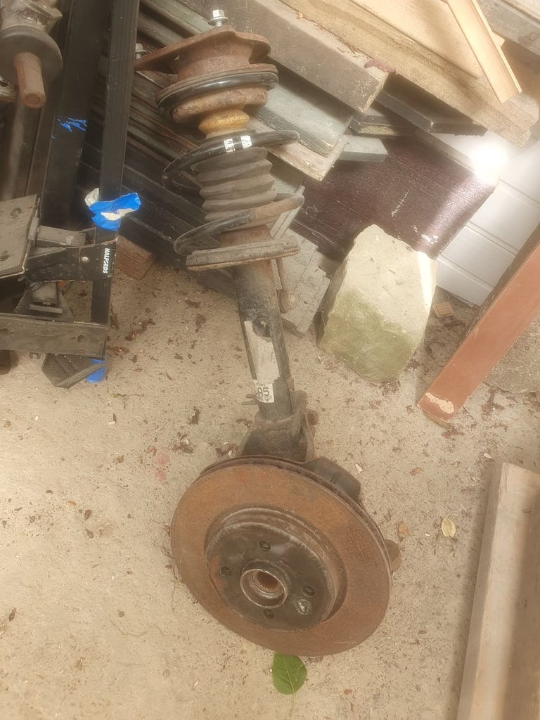 Mini one strut leg, o/s/f front complete used condition 