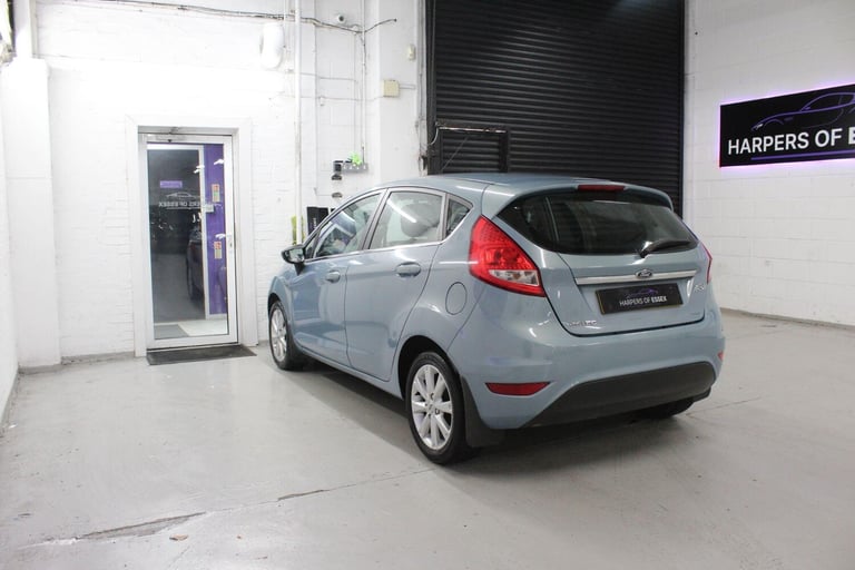 Ford Fiesta 1.25 Zetec 5dr Petrol Manual