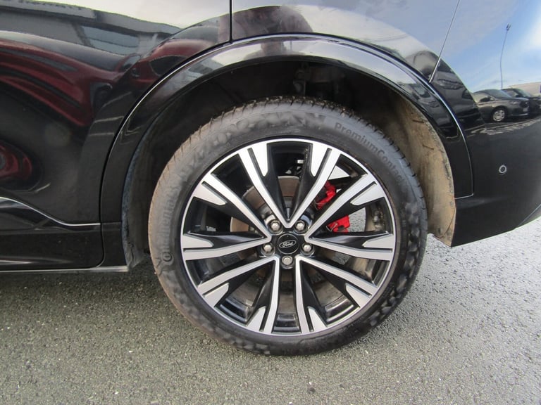 2024 Ford Kuga 2.5 PHEV ST-Line X 5dr CVT - 20'' Alloys / Tech Pack / Huge saving VS New Estate P...