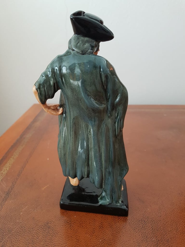 Vintage Royal Doulton porcelain Beggar
