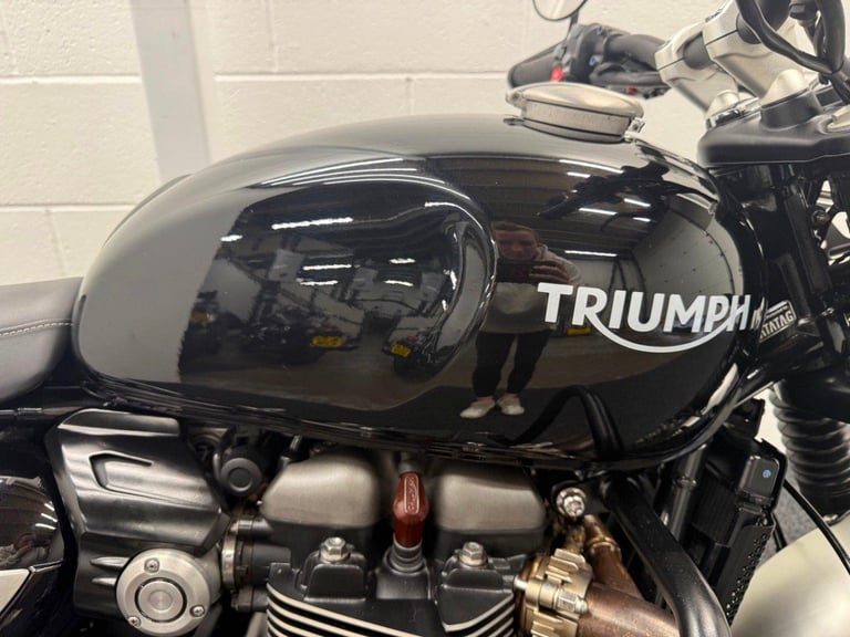 Triumph Speed Twin ABS ** Lovely Condition - Full Service History - OCT 26 MO **