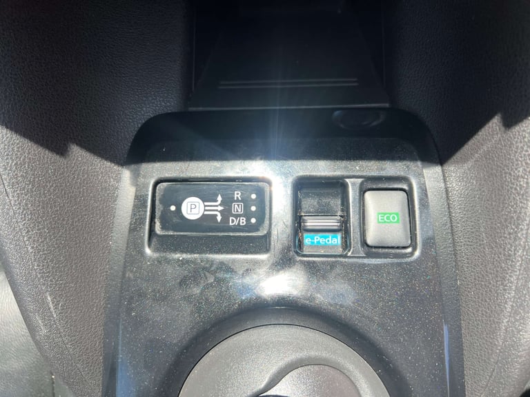 2019 Nissan Leaf Leaf N-Connecta 5dr Hatchback Electric Automatic