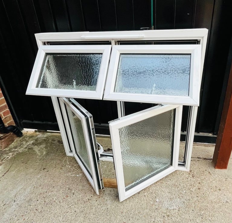 H 117 x W 123 cm - ex SHOWROOM ALUMINIUM DOUBLE GLAZED WINDOW BY ORIGIN - OBSCURE GLASS (REF: SK24)