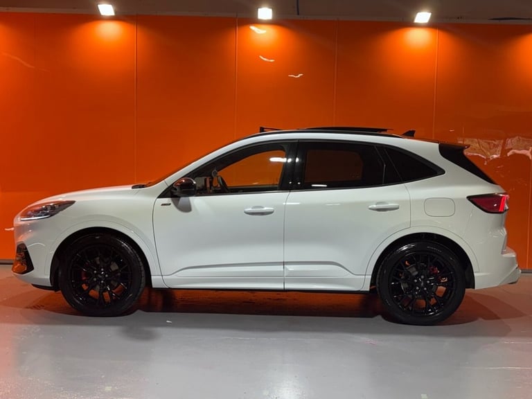 2024 73 FORD KUGA 2.5H DURATEC BLACK PACKAGE EDITION SUV 5DR PETROL HYBRID CVT E