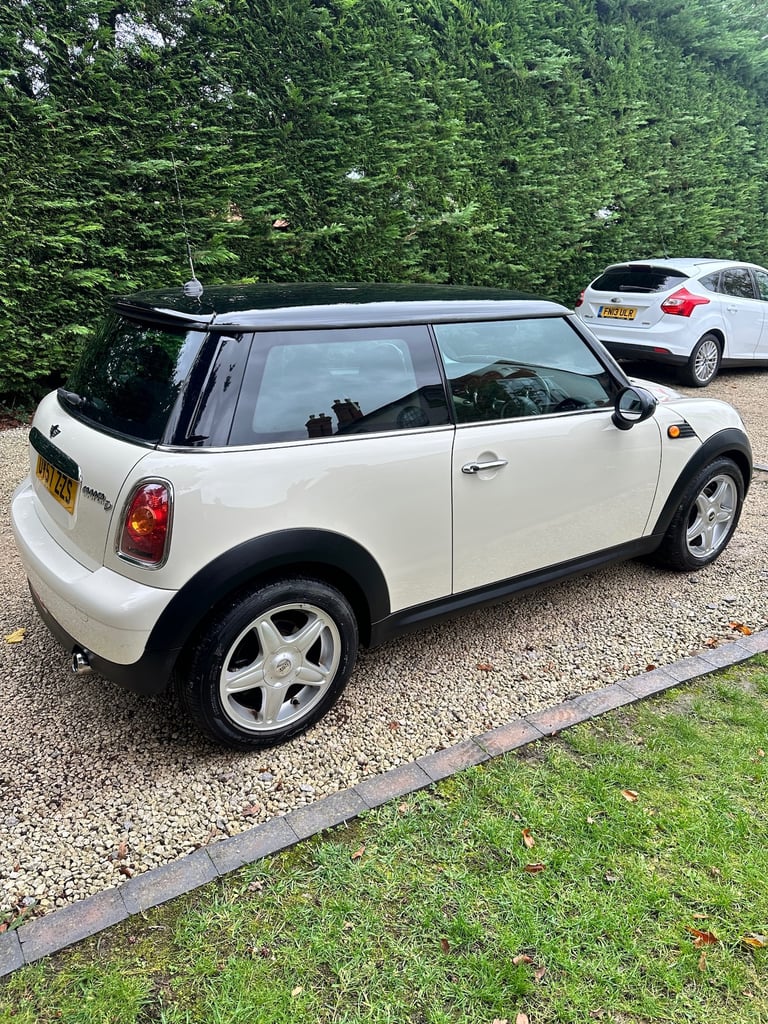 2007 MINI Hatch 1.6 Cooper D 3dr HATCHBACK Diesel Manual
