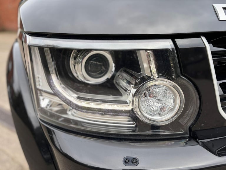 2016 Land Rover Discovery 4 3.0 SD V6 Landmark Auto 4WD Euro 6 (s/s) 5dr ESTATE Diesel Automatic