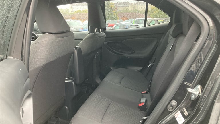 2022 Toyota Yaris Cross 1.5 Hybrid Design 5dr CVT Hybrid Estate Estate Hybrid Automatic