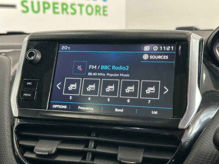 2018 Peugeot 2008 1.2 PureTech GT Line SUV 5dr Petrol Manual Euro 6 (s/s) (130 ps) HATCHBACK Petr...