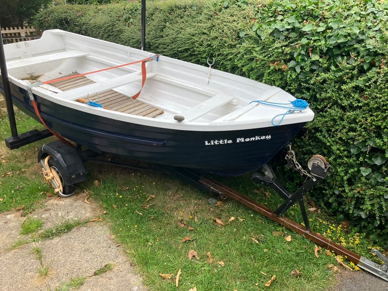 12ft boat for Sale | Gumtree