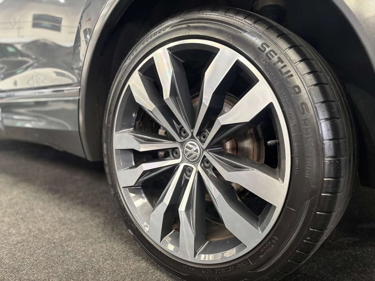 2020 Volkswagen Tiguan 2.0 TSi 230 4Motion SEL 5dr DSG ESTATE PETROL Automatic