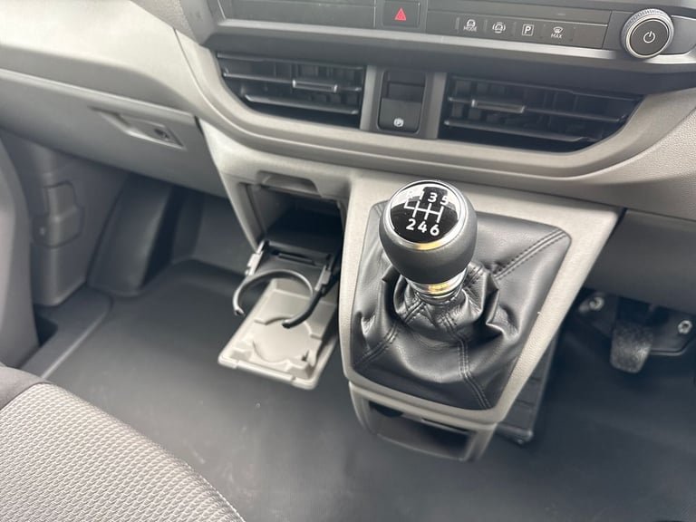  Volkswagen Transporter Panel Van 2.0 Tdi T30 Commerce Pro Panel Van 5dr Diesel