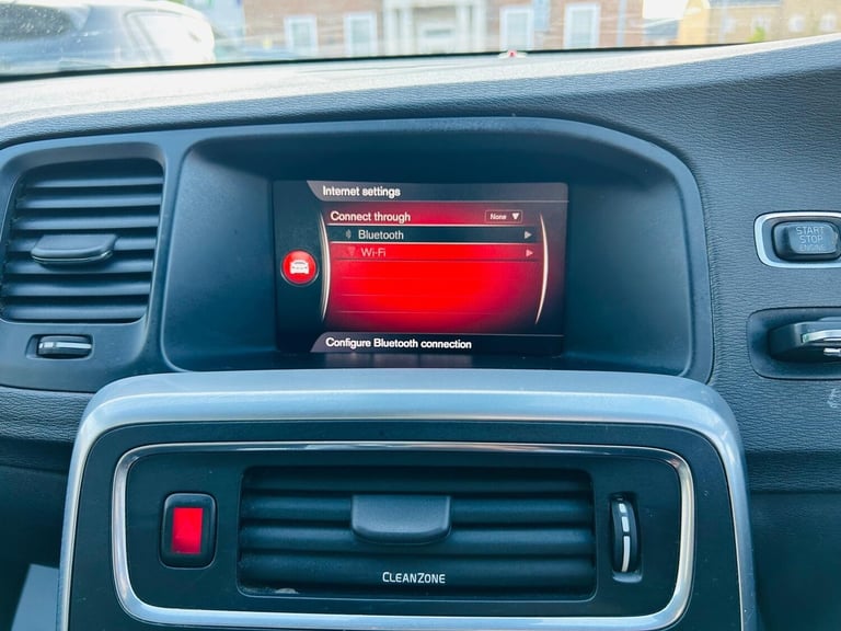 2017 Volvo V60 2.0 D4 SE Lux Nav Auto Euro 6 (s/s) 5dr ESTATE Diesel Automatic