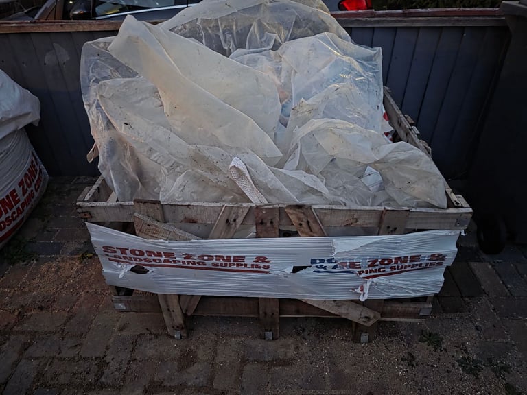 Hard Wood Crate/Pallet Free