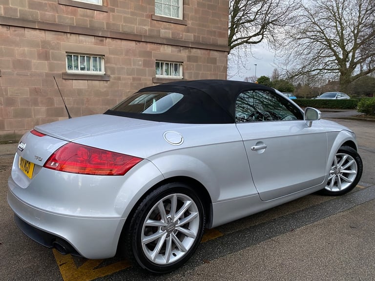 2011 Audi TT 2.0 TFSI Sport 211 Roadster 2dr 1 owner FSH