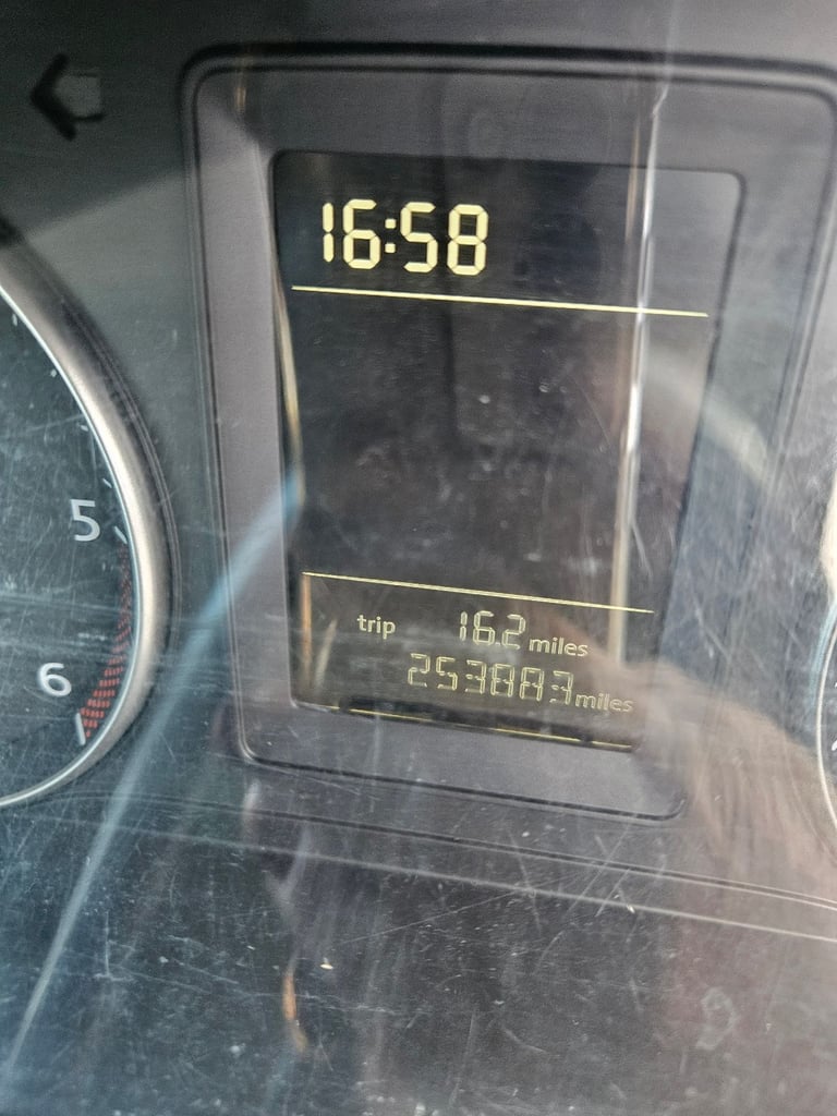 Volkswagen, CADDY MAXI LIFE, MPV, 2012, Manual, 1598 (cc), 5 doors