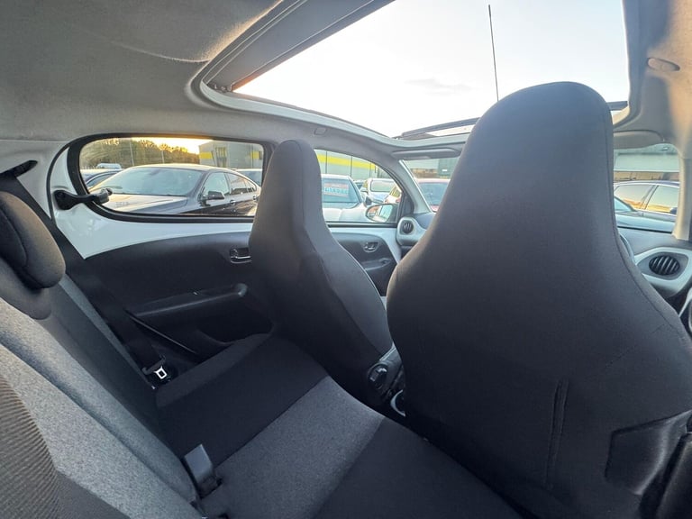 2014 Citroen C1 1.0 VTi Flair Airscape Euro 5 (s/s) 5dr (Euro 5) HATCHBACK Petrol Manual