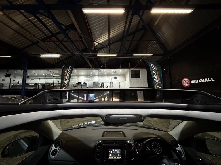 2014 Volkswagen Tiguan 2.0 TDI BlueMotion Tech Match 4WD Euro 5 (s/s) 5dr ESTATE Diesel Manual