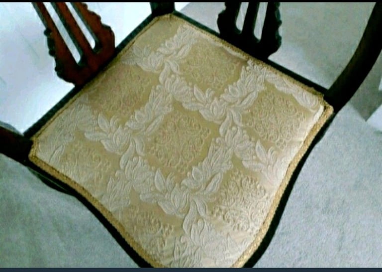 Corner chair 