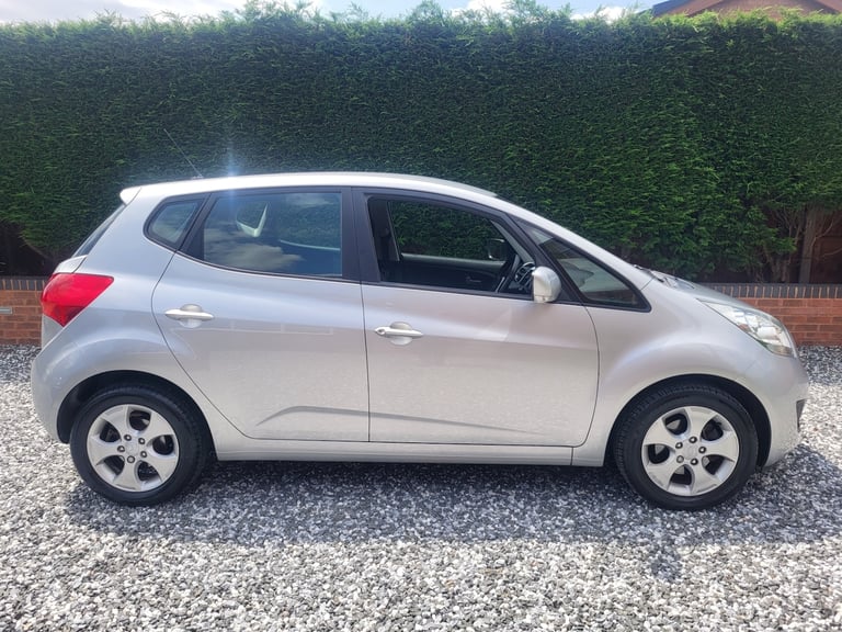 image for KIA VENGA 2 1.6 AUTOMATIC 5 DOOR 42K FULL HISTORY ONE PREVIOUS LADY OWNER 
