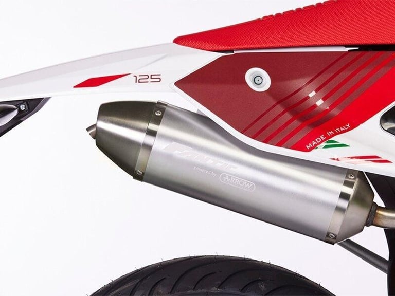 Fantic XMF125 125 Motard Performance Naked 